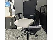 Кресло офисное POF-2205 В